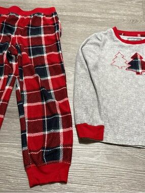 Eddie Bauer Red Plaid & Gray Thermal Kids Pajama Set